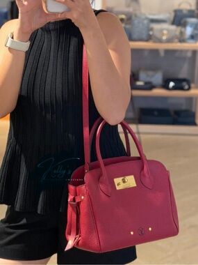 Louis Vuitton fuchsia Pink milla leather pm